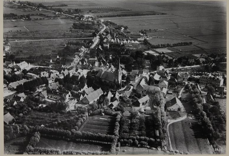 Luchtfoto dorpskern Ridderkerk in 1926. Foto: KLM Aerocarto. Collectienr. 4232, nr. XXXI-592-00-00-01