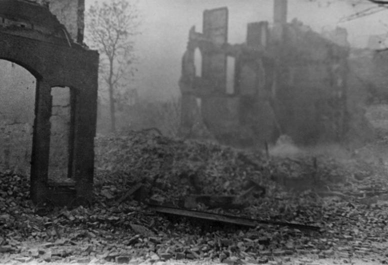 Restanten van panden in de Teilingerstraat en Simonstraat 