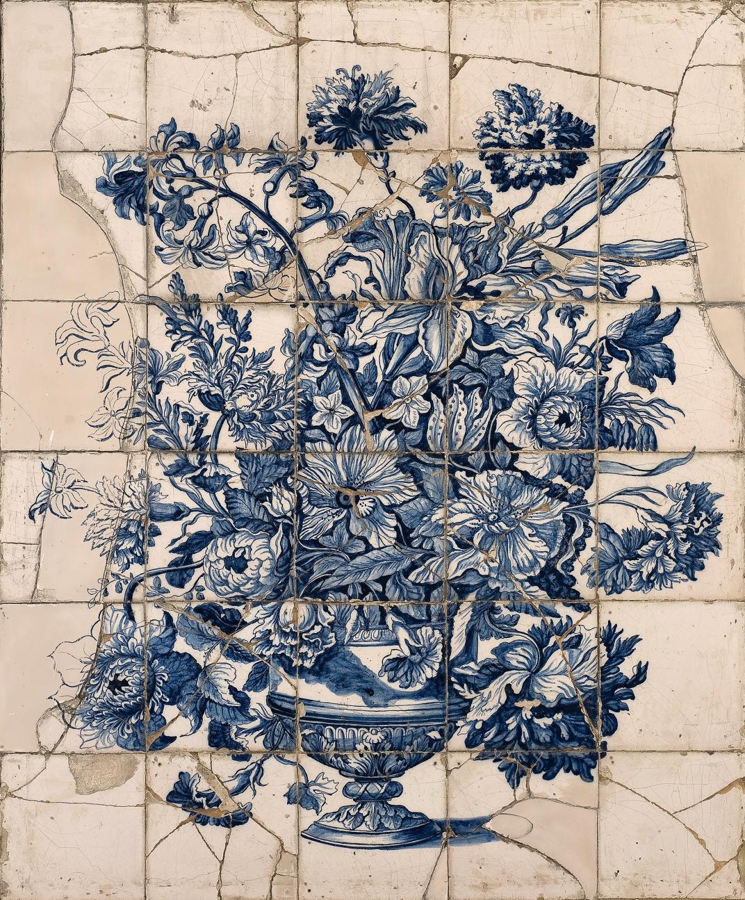 Tegeltableau met bloemvaas met groot boeket. Collectie 5004